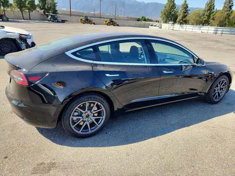 2019 Tesla MODEL 3 VIN 5YJ3E1EA3KF399075 фото 3