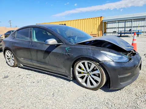 5YJ3E1EB1KF237342 — 2019 Tesla Model 3, фото 4 с аукциона Copart 14.10.2026, Передняя часть