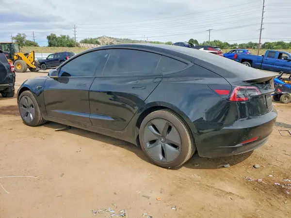 5YJ3E1EA5KF324037 — 2019 Tesla Model 3, фото 2 с аукциона Copart 28.09.2026, Мелкие вмятины и царапины