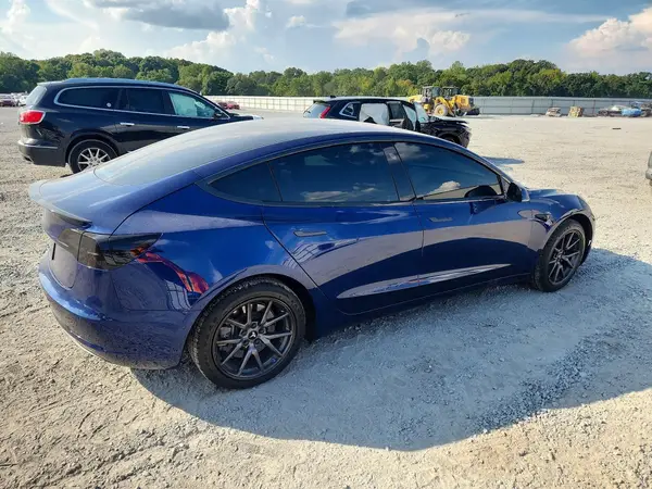 5YJ3E1EA4KF299647 — 2019 Tesla Model 3, фото 3 с аукциона Copart 07.10.2026, Мелкие вмятины и царапины