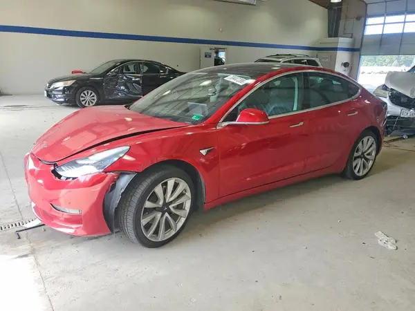 5YJ3E1EA3KF331908 — 2019 Tesla Model 3, Передняя часть (Front End), фото до ремонта
