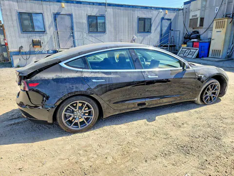 2019 Tesla MODEL 3 VIN 5YJ3E1EA7KF324525 фото 3