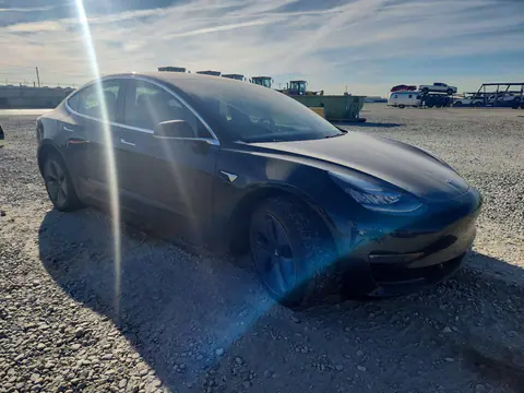 2019 Tesla Model 3 VIN 5YJ3E1EB7KF208671 фото 4