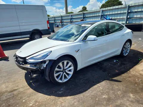 2019 Tesla Model 3 VIN 5YJ3E1EA3KF447948 фото 1