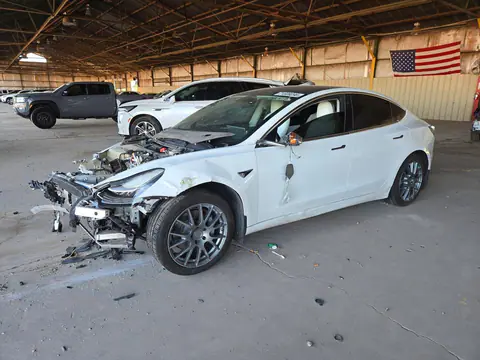 5YJ3E1EAXKF486469 — 2019 Tesla Model 3, Передняя часть, фото до ремонта