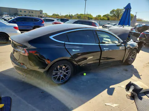 2019 Tesla Model 3 VIN 5YJ3E1EA7KF395501 фото 3