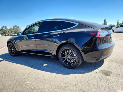 2019 Tesla Model 3 VIN 5YJ3E1EA4KF193098 фото 2