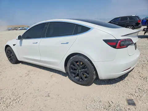 2020 Tesla MODEL 3 VIN 5YJ3E1EA0LF612713 фото 2
