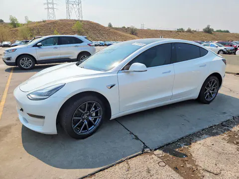 5YJ3E1EB9LF651633 — 2020 Tesla Model 3, Задняя часть (Rear End), фото до ремонта