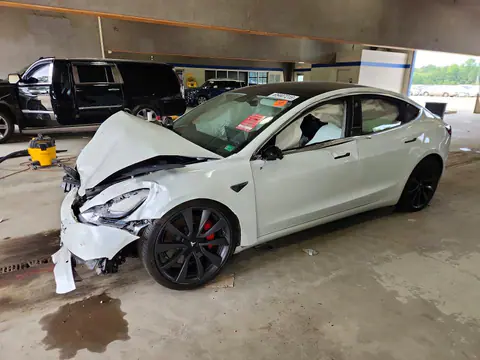 5YJ3E1EC3LF742826 — 2020 Tesla Model 3, Передняя часть (Front End), фото до ремонта