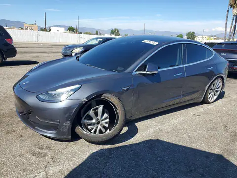 5YJ3E1EB7LF712025 — 2020 Tesla Model 3, Передняя часть (Front End), фото до ремонта