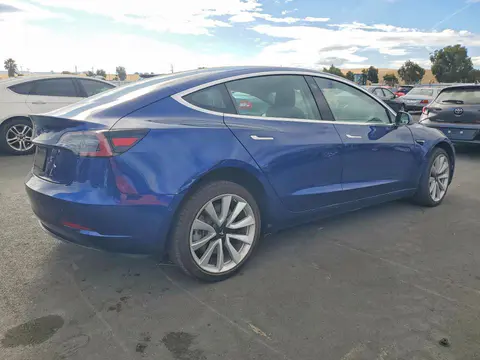2020 Tesla MODEL 3 VIN 5YJ3E1EAXLF708851 фото 3