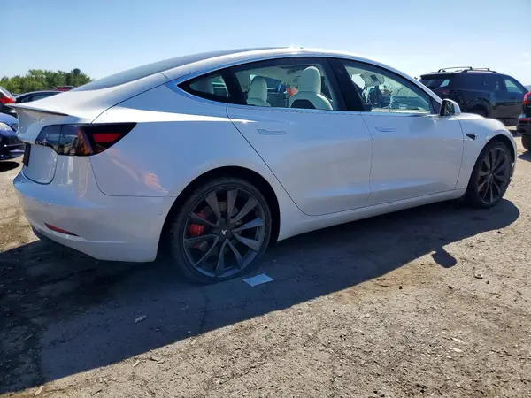 5YJ3E1EC7LF624729 — 2020 Tesla Model 3, фото 3 с аукциона Copart, Вандализм