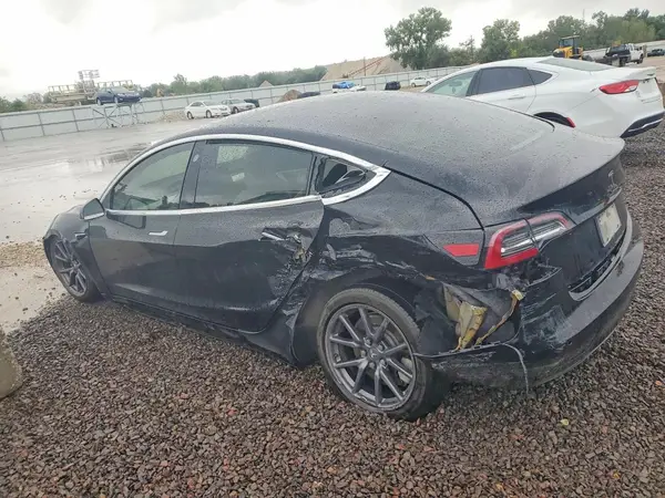 5YJ3E1EA5LF740865 — 2020 Tesla Model 3, фото 2 с аукциона Copart, Задняя часть