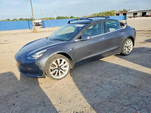 5YJ3E1EA1LF598515 — 2020 Tesla Model 3, Задняя часть (Rear End), фото до ремонта