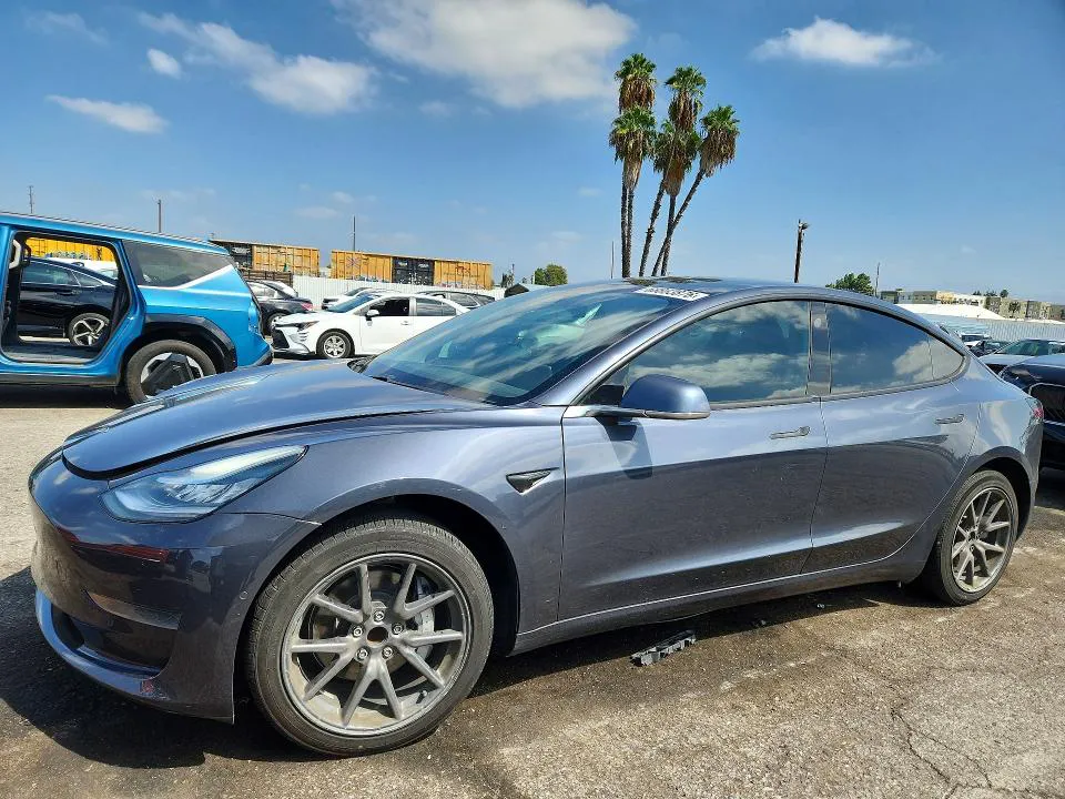 2020 Tesla MODEL 3 VIN 5YJ3E1EA8LF705107 фото 1