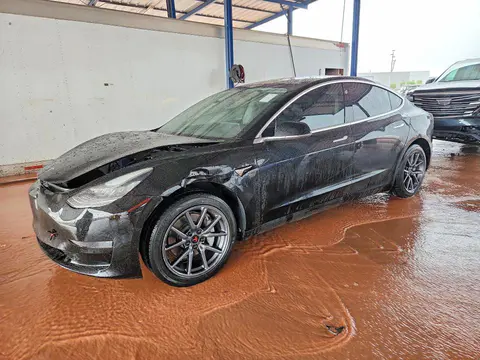 5YJ3E1EA3LF598208 — 2020 Tesla Model 3, Передняя часть (Front End), фото до ремонта