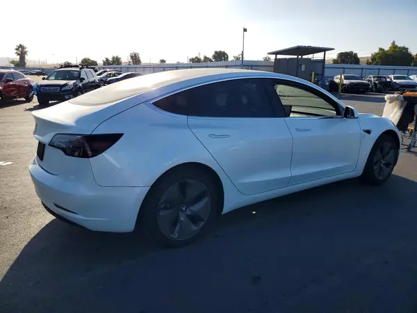 5YJ3E1EAXLF805788 — 2020 Tesla Model 3, фото 3 с аукциона Copart 28.09.2026, Крыша