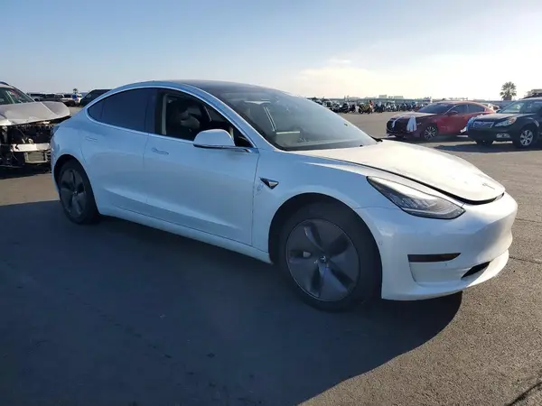 5YJ3E1EAXLF805788 — 2020 Tesla Model 3, фото 4 с аукциона Copart 28.09.2026, Крыша