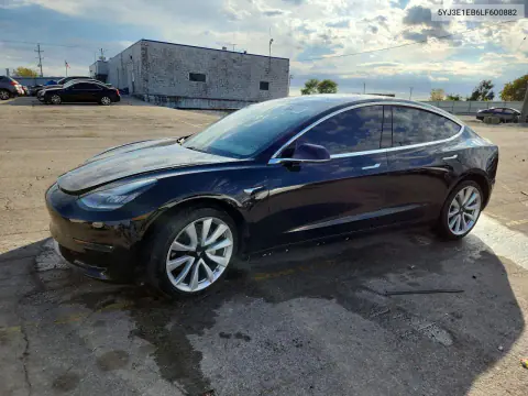 2020 Tesla Model 3 VIN 5YJ3E1EB6LF600882 фото 1