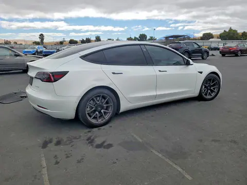 2021 Tesla MODEL 3 VIN 5YJ3E1EBXMF995540 фото 3