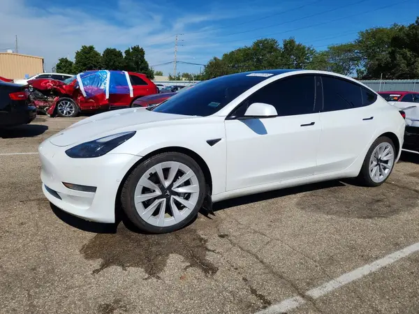 5YJ3E1EA6MF052875 — 2021 Tesla Model 3, Передняя часть (Front End), фото до ремонта