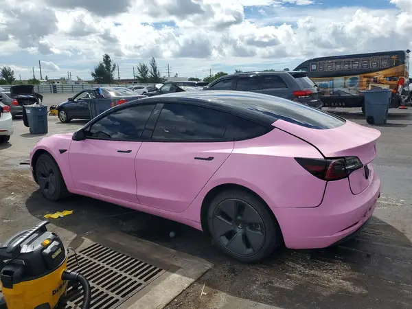 5YJ3E1EA8MF093220 — 2021 Tesla Model 3, фото 2 с аукциона Copart 08.10.2026, Механические повреждения