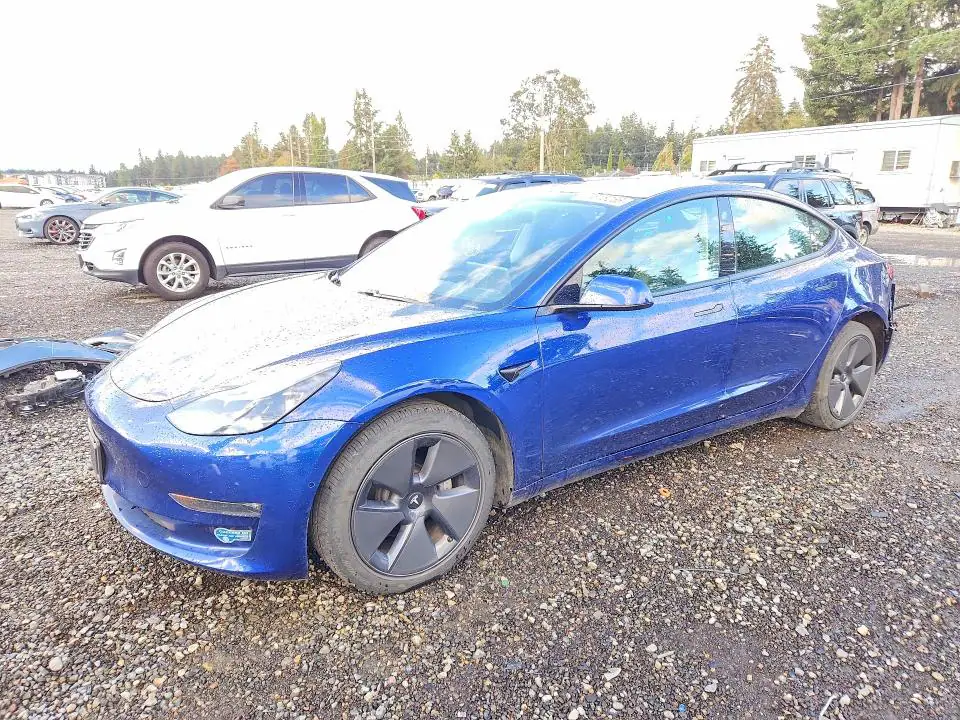 5YJ3E1EB9MF003680 Tesla Model 3 2021 — повреждение Задняя часть, фото до ремонта