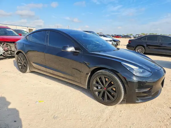 5YJ3E1EA9MF091668 — 2021 Tesla Model 3, фото 4 с аукциона Copart, Град