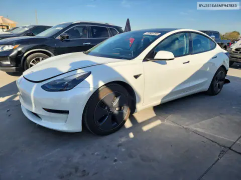 5YJ3E1EA6MF947833 — 2021 Tesla Model 3, Задняя часть, фото до ремонта