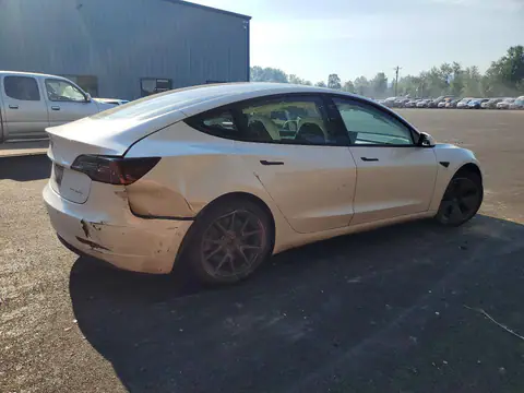 5YJ3E1EB4NF364249 — 2022 Tesla Model 3, фото 3 с аукциона Copart 14.10.2026, Задняя часть