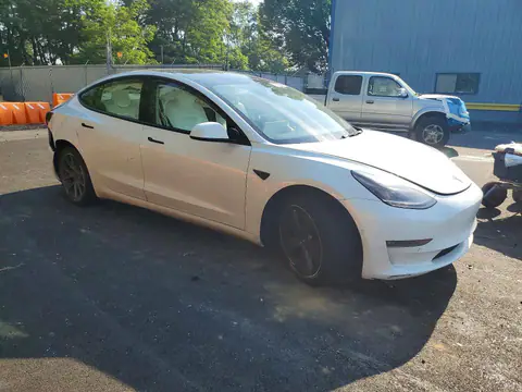 5YJ3E1EB4NF364249 — 2022 Tesla Model 3, фото 4 с аукциона Copart 14.10.2026, Задняя часть
