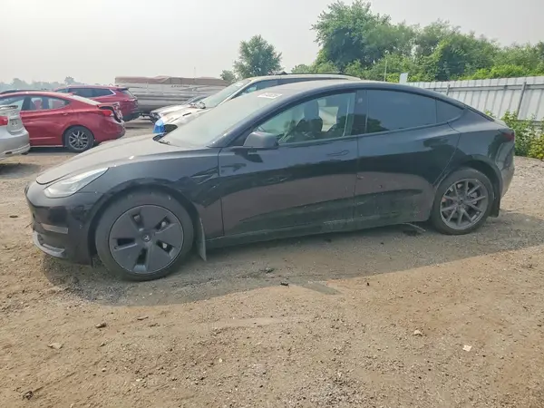 5YJ3E1EAXNF237061 — 2022 Tesla Model 3, Боковая часть (Side), фото до ремонта