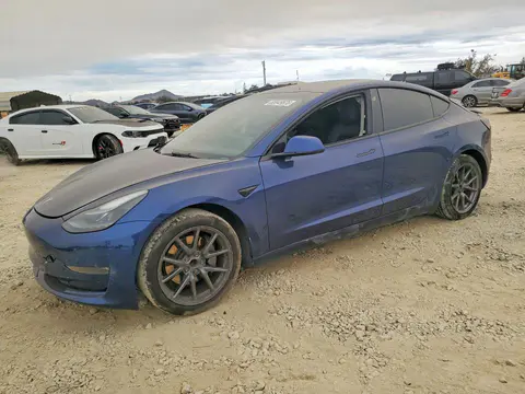 5YJ3E1EA2NF144325 — 2022 Tesla Model 3, Передняя часть (Front End), фото до ремонта