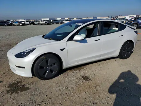 5YJ3E1EA9NF357661 — 2022 Tesla Model 3, Задняя часть (Rear End), фото до ремонта