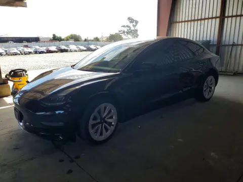 5YJ3E1EA1NF187098 — 2022 Tesla Model 3, Передняя часть (Front End), фото до ремонта