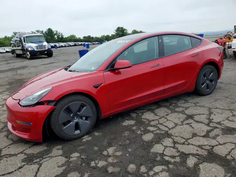 5YJ3E1EB2NF193744 — 2022 Tesla Model 3, Передняя часть (Front End), фото до ремонта