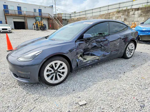 5YJ3E1EA0NF142959 — 2022 Tesla Model 3, Боковая часть (Side), фото до ремонта