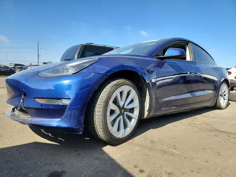 5YJ3E1EB8NF143088 — 2022 Tesla Model 3, Передняя часть (Front End), фото до ремонта