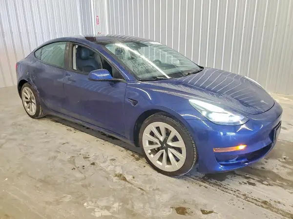 5YJ3E1EA5NF368642 — 2022 Tesla Model 3, фото 4 с аукциона Copart 28.09.2026, Задняя часть