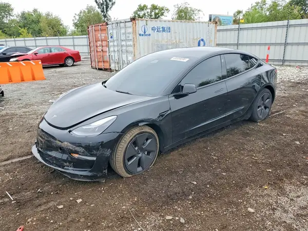 5YJ3E1EB9NF117096 — 2022 Tesla Model 3, Передняя часть (Front End), фото до ремонта