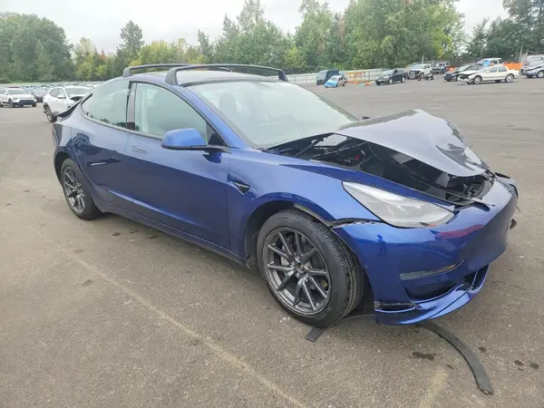 5YJ3E1EB0NF178157 — 2022 Tesla Model 3, фото 4 с аукциона Copart, Передняя часть