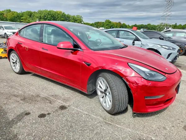 5YJ3E1EA0NF290786 — 2022 Tesla Model 3, фото 4 с аукциона Copart 28.09.2026, Передняя часть
