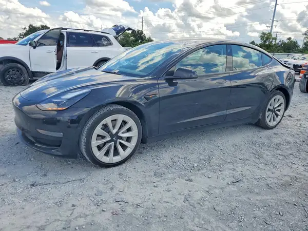 5YJ3E1EB8NF199189 — 2022 Tesla Model 3, Задняя часть (Rear End), фото до ремонта