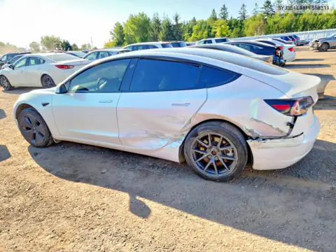 5YJ3E1EA8PF558311 — 2023 Tesla Model 3, фото 2 с аукциона Copart 15.10.2026, Боковая часть