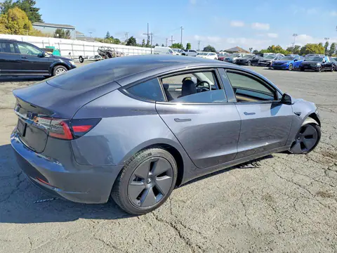 2023 Tesla MODEL 3 VIN 5YJ3E1EA9PF648700 фото 3