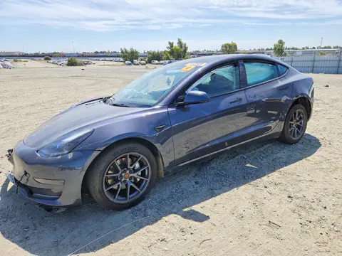 5YJ3E1EA2PF711538 — 2023 Tesla Model 3, Передняя часть (Front End), фото до ремонта