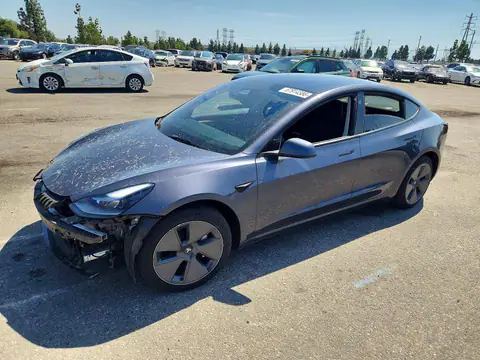 5YJ3E1EAXPF713067 — 2023 Tesla Model 3, Передняя часть (Front End), фото до ремонта