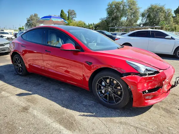 5YJ3E1EA4PF438778 — 2023 Tesla Model 3, фото 4 с аукциона Copart, Задняя часть