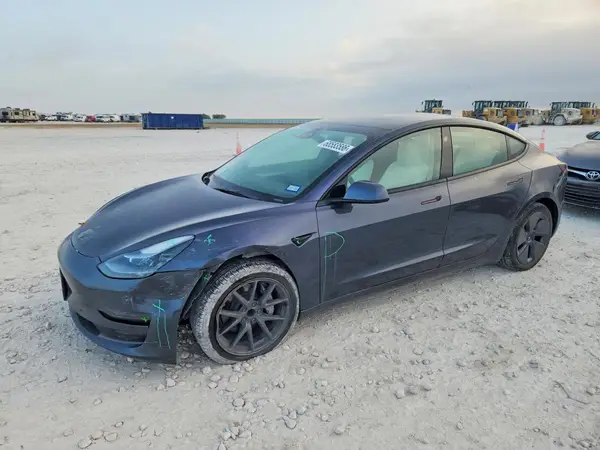 5YJ3E1EA7PF496979 — 2023 Tesla Model 3, Передняя часть (Front End), фото до ремонта